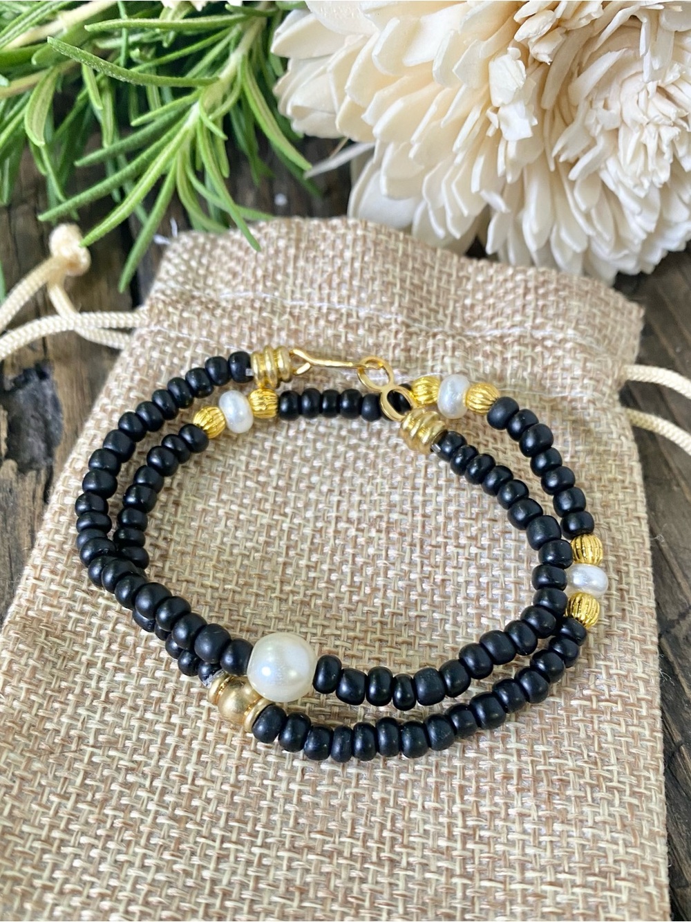 2 Piece, Pearl Bracelet, Matte Black & White with Gold Closure